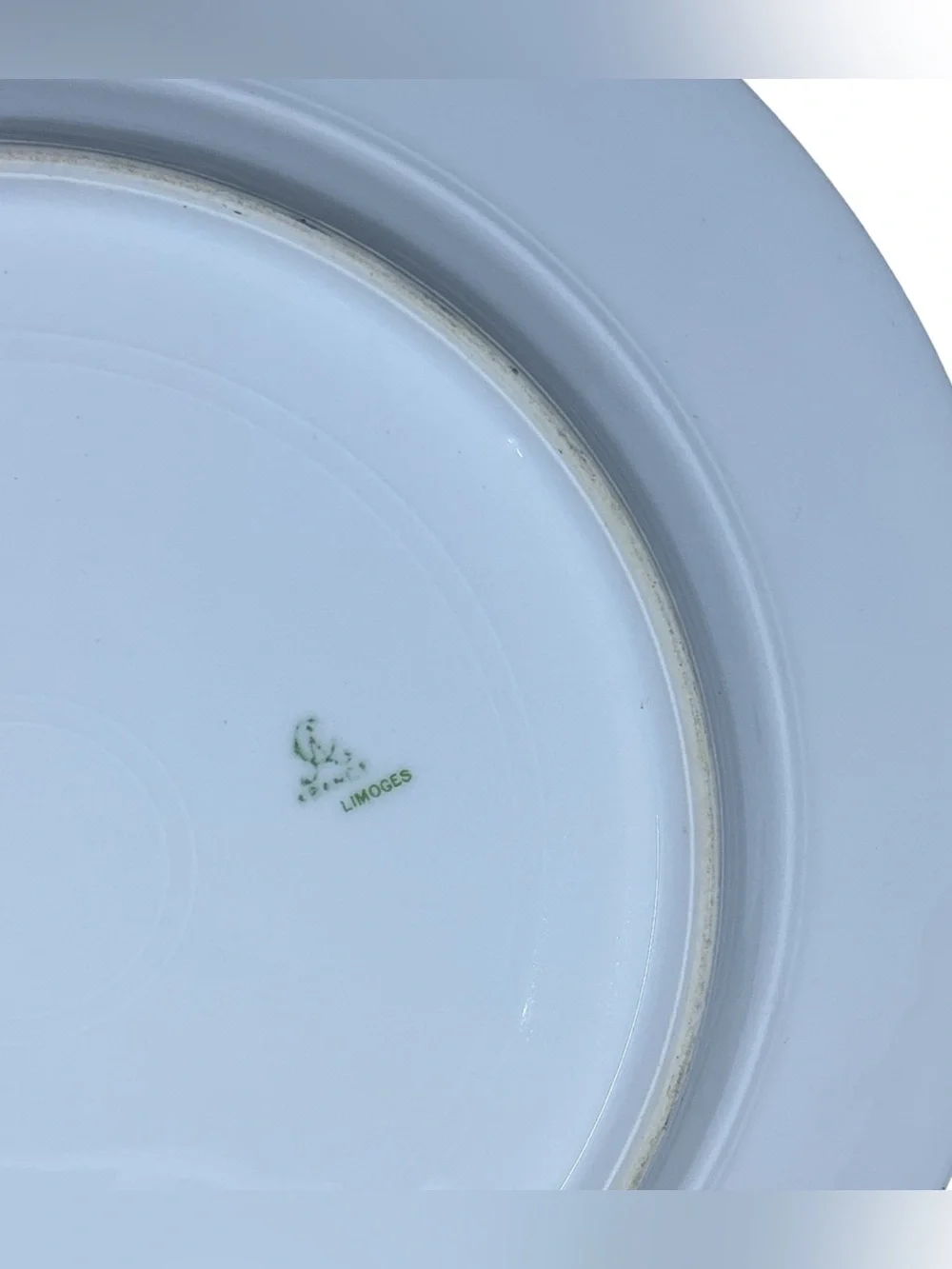 Limoges rim cracks